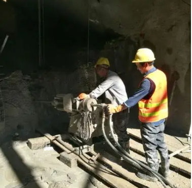 琼结水下抗分散灌浆料特点 水下不分散注浆料介绍